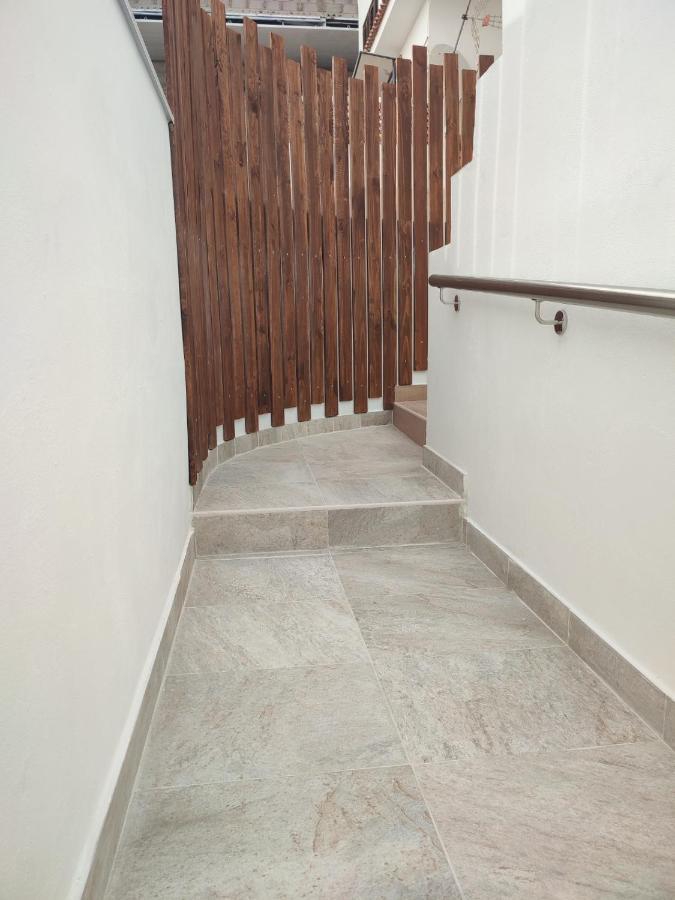 Fantastica Villa Cusmano Con Piscina Privada 阿德耶 外观 照片