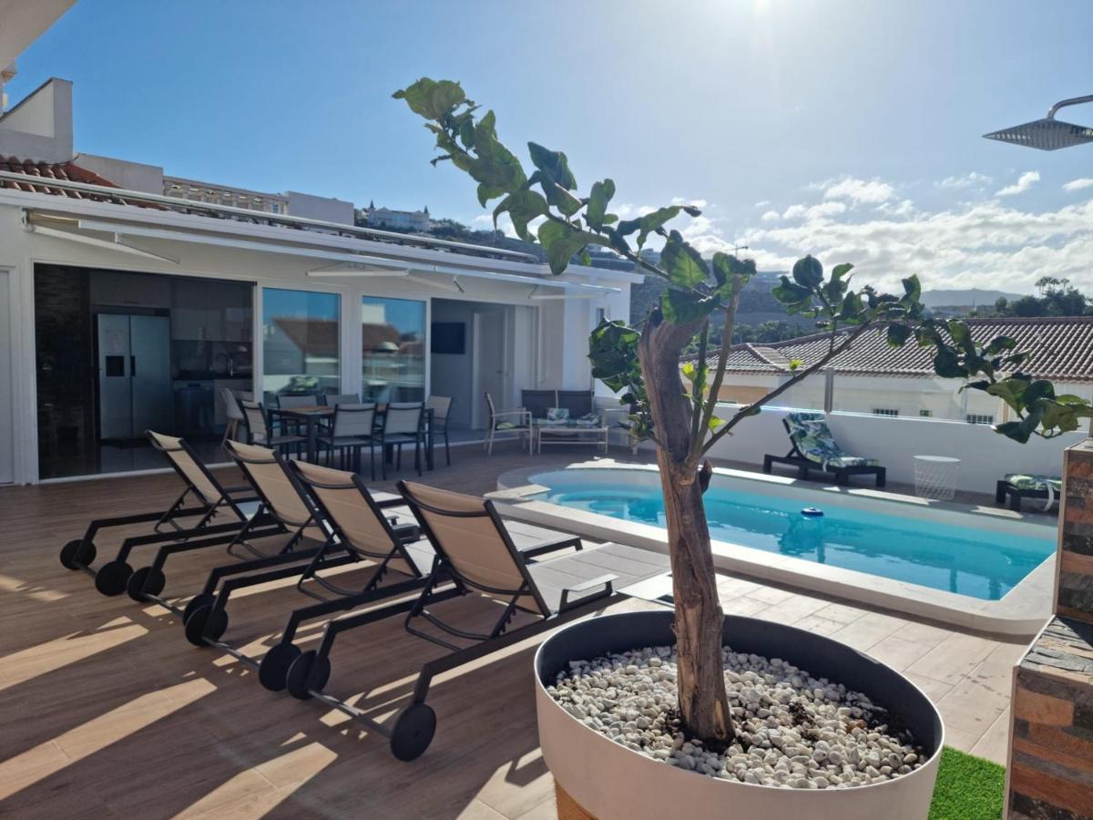 Fantastica Villa Cusmano Con Piscina Privada 阿德耶 外观 照片