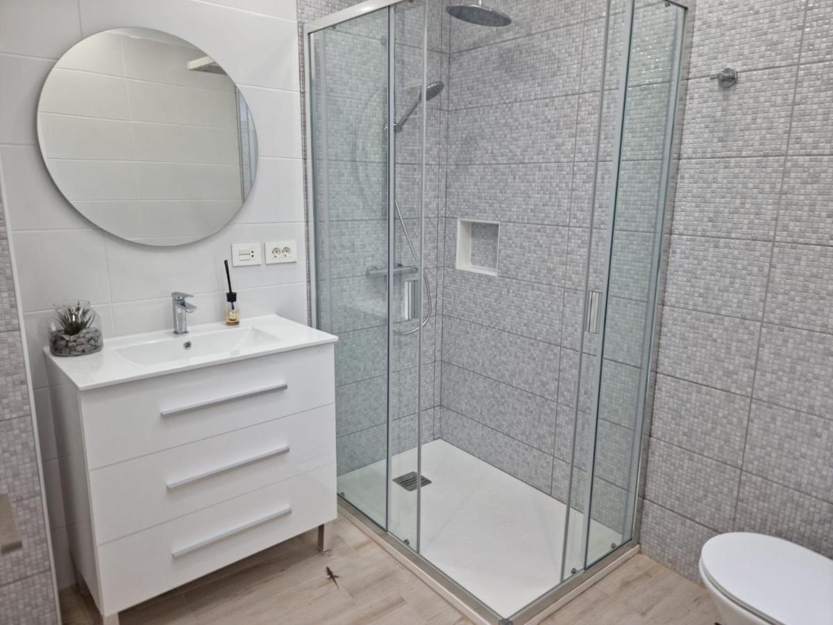 Fantastica Villa Cusmano Con Piscina Privada 阿德耶 外观 照片